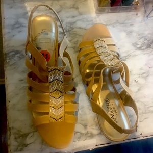 Low wedge Sandals for women